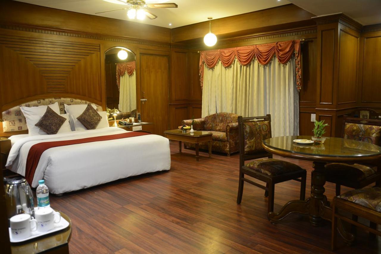 Sandesh The Prince Mysore Rum bild